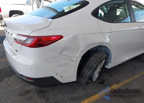 2025 Toyota Camry Le from USA, damaged, VIN 4T1DAACK1SU157027